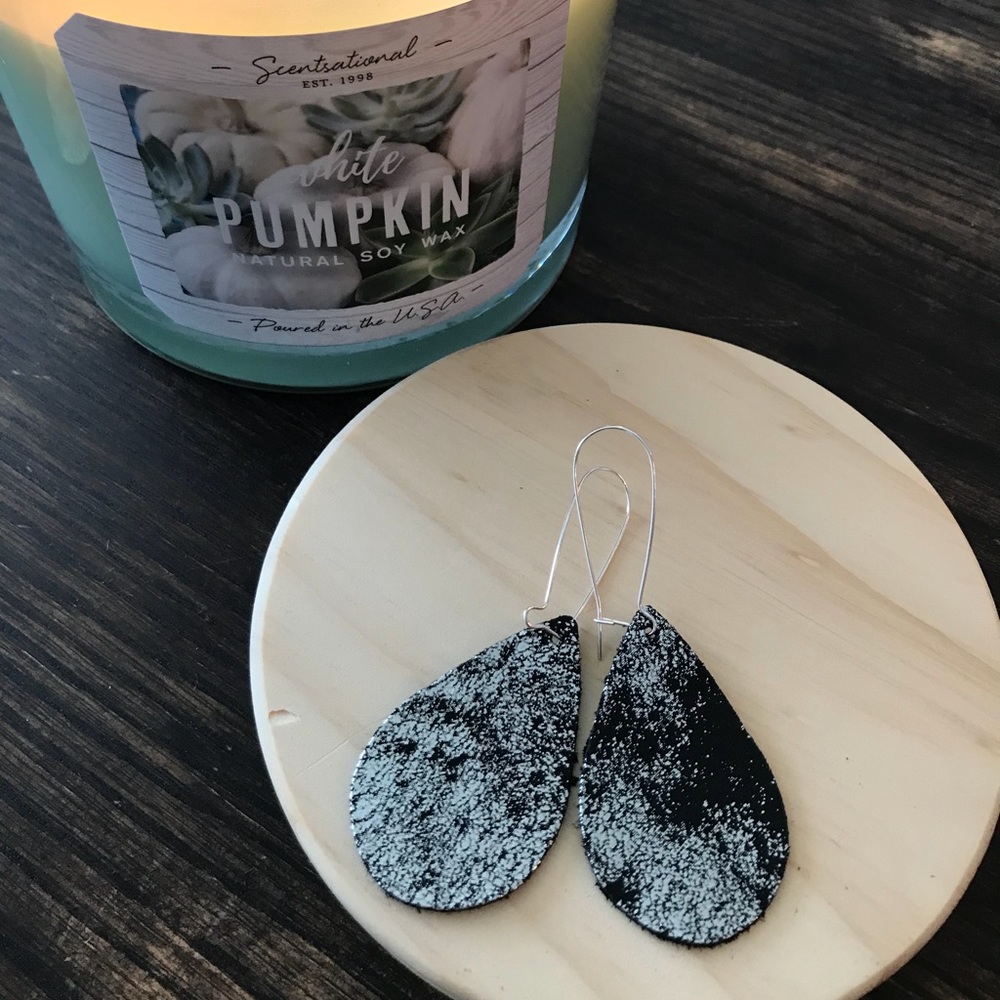 New hand made leather earrings